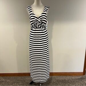 Olivia Matthews Striped Black & White Sleeveless Maxi Dress size large NWT‎